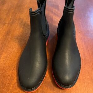 Esmara Black and Red Women’s Chelsea Boots